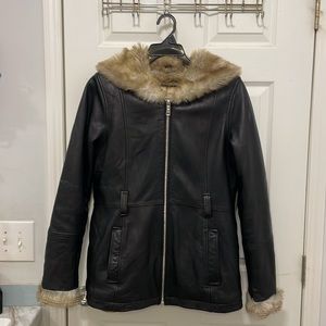 Wilson’s leather coat with faux fur lining, Vintage USA Sz M EUC warm & cozy